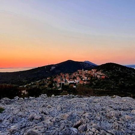 Apartman Lila Čunski Εξωτερικό φωτογραφία