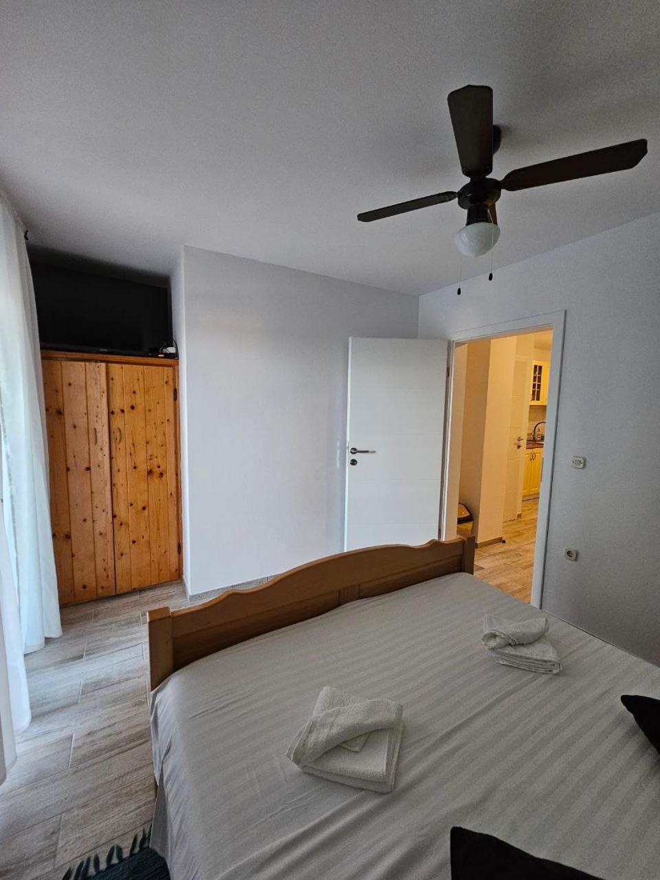 Apartman Lila Čunski Εξωτερικό φωτογραφία